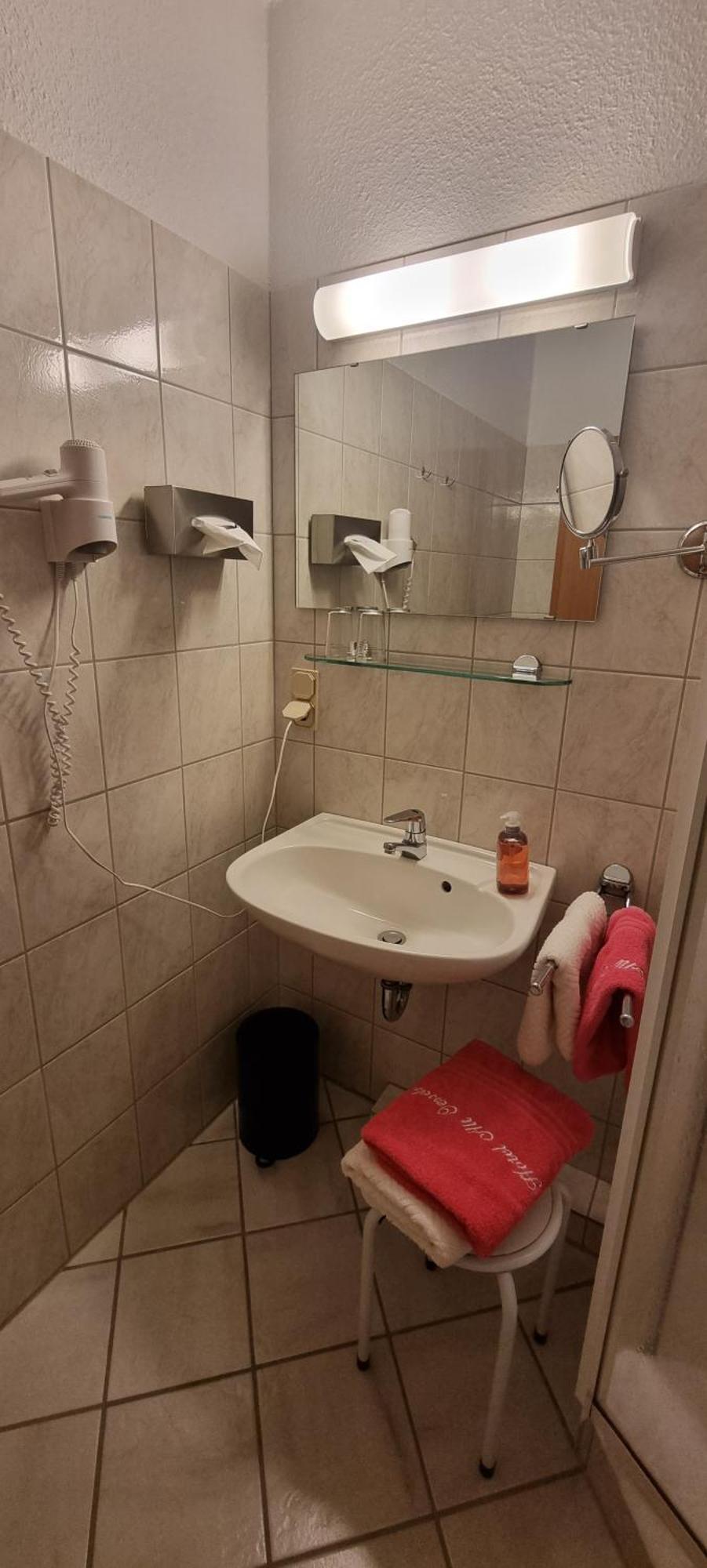 Hotel Alt Oesselse Sarstedt Bilik gambar
