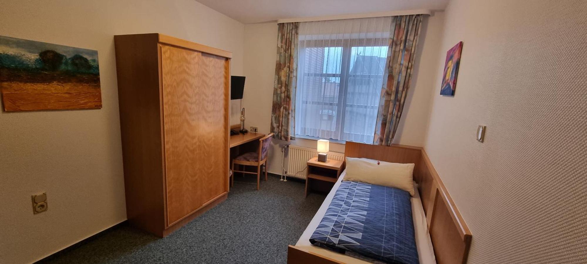 Hotel Alt Oesselse Sarstedt Bilik gambar