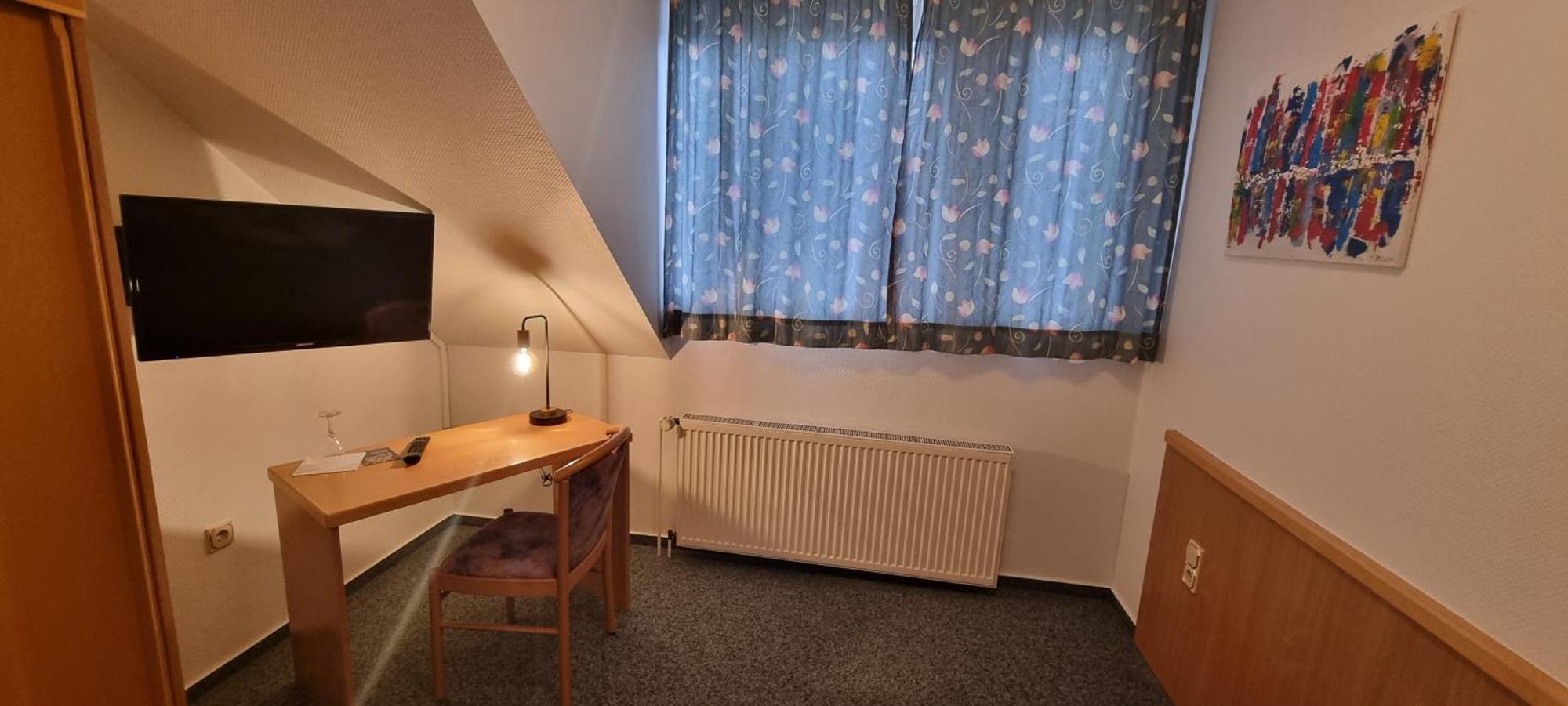 Hotel Alt Oesselse Sarstedt Bilik gambar